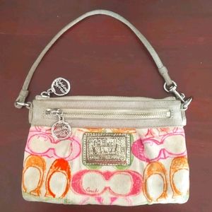 Coach Poppy Wristlet